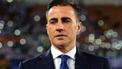 对广州队的防守不满意 卡帅：防费莱尼不如多进球